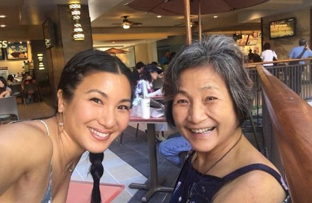 郑佩佩儿子筹医药费是真的吗郑佩佩儿子重病筹医药费真相揭秘