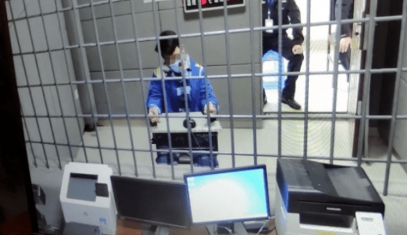 偷电线卖钱打赏主播偷电线卖钱打赏主播是一种违法行为，不仅会对社会造成危害，而且也会给自己带来不良后果。