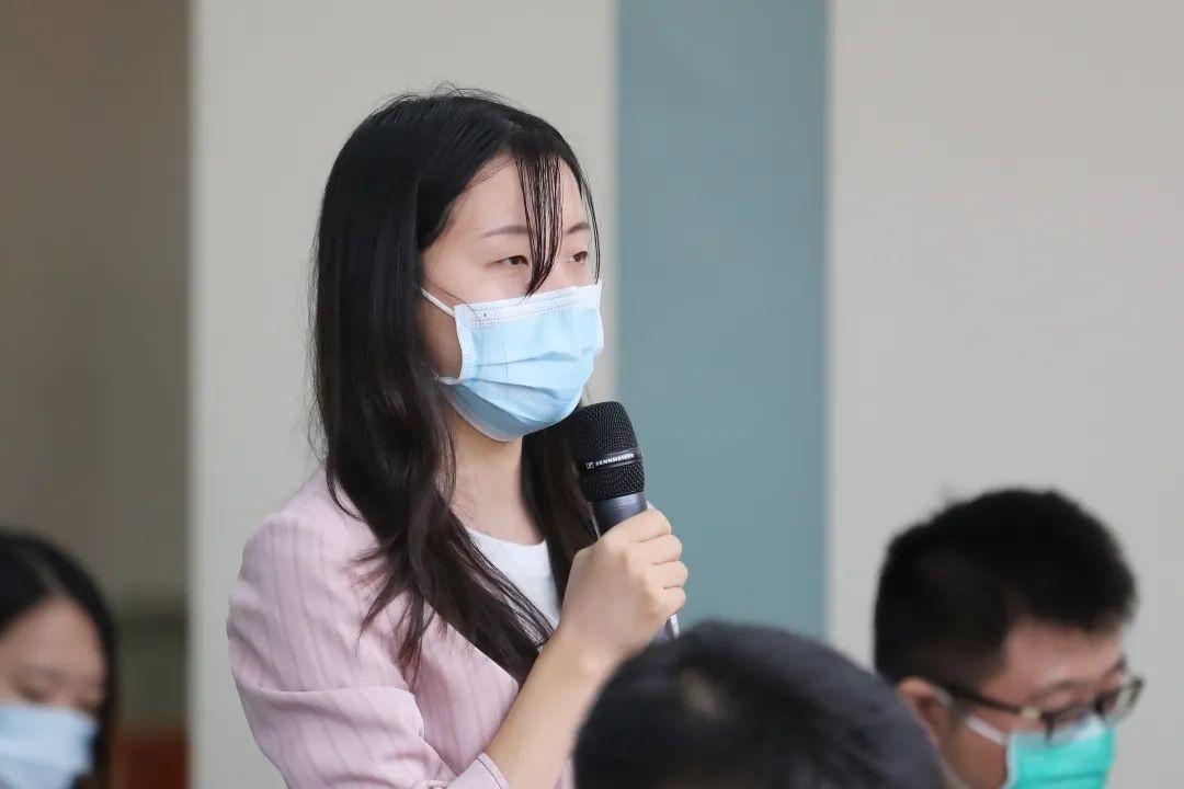 一文看尽苹果2025秋季发布会关于苹果公司在XXXX年秋季发布会的信息，目前无法预测并汇总成一篇报道。因为未来的发布会涉及许多不确定因素，包括发布会的具体时间、地点、产品种类、产品特性等，这些都是随着公司策略和市场需求的变化而变化的。然而，我们可以根据过去的经验和市场趋势进行一些可能的预测和期待。